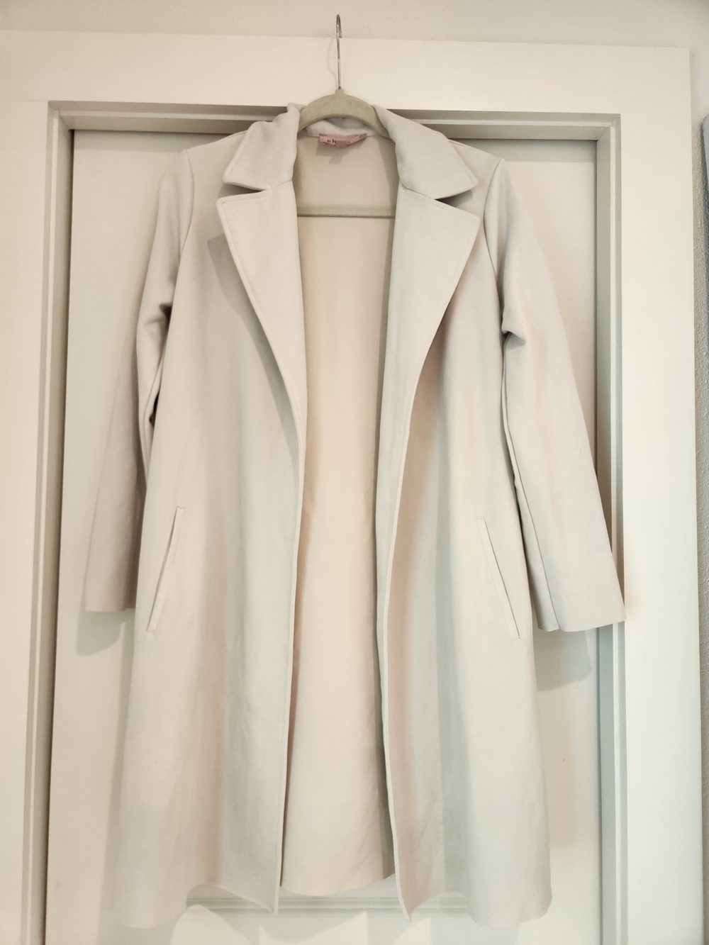 Philosophy Cream Long Open Trench Coat